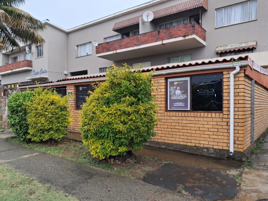 To Let commercial Property for Rent in Greenfields Eastern Cape
